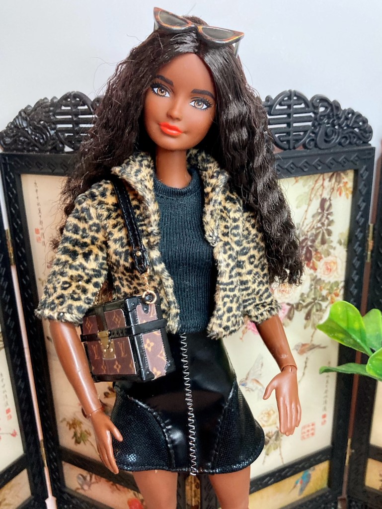 Zara modeling our custom Zuru Minibrand custom makeover items!